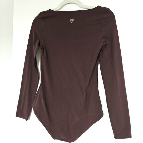 Aritzia TnaBUTTER DANCER LEOTARD Squareneck bodysuit size Small Mocha Brown - Picture 8 of 8